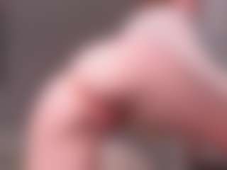 Live cam show with kellybbface - Blue Eyes on Camsoda