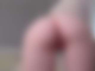 kellybbface's Live Sex Cam Show