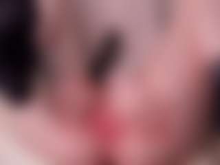 Spettacolo in cam dal vivo con kellybbface - Average su Camsoda