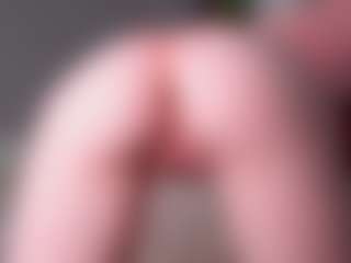 kellybbface's Live Sex Cam Show