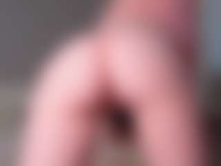 kellybbface's Live Sex Cam Show