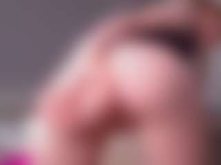 kellybbface's Live Sex Cam Show