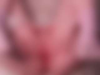 kellybbface's Live Sex Cam Show