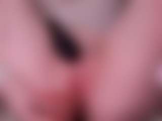 kellybbface's Live Sex Cam Show