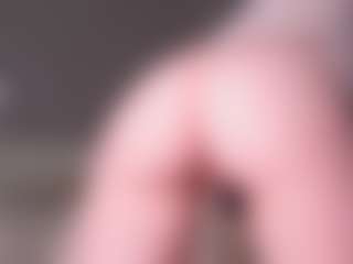 kellybbface's Live Sex Cam Show