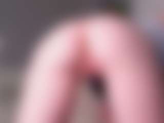 kellybbface's Live Sex Cam Show