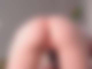 kellybbface's Live Sex Cam Show