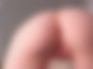 kellybbface's Live Sex Cam Show
