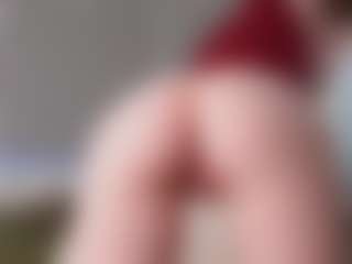 Live cam show with kellybbface - Blue Eyes on Camversity