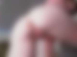 Live cam show with kellybbface - Normal on Instabang
