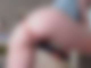 Live cam show with kellybbface - Red Hair on madthumbs