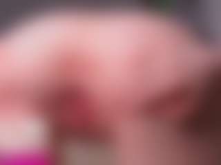 kellybbface's Live Sex Cam Show