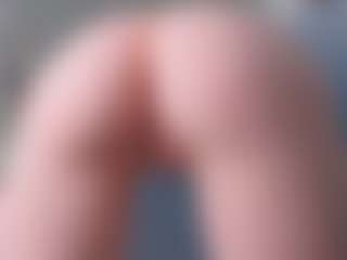 kellybbface's Live Sex Cam Show