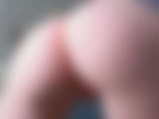 kellybbface's Live Sex Cam Show