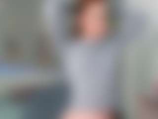 Live cam show with kellybbface - College on live.xbliss.ai