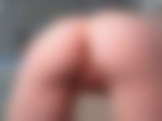kellybbface's Live Sex Cam Show