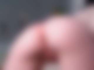 kellybbface's Live Sex Cam Show