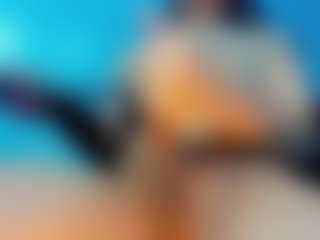 Live cam show with Alessa-mullen - Tease on Camiplay Live
