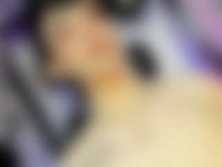 Live cam show with Alessa-mullen - Black Hair on Camsoda