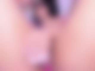 Live cam show with BeccaMathew - Fingers on Dare Cams
