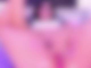 Live cam show with BeccaMathew - Fingers on Camsoda