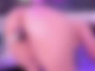 Live cam show with BeccaMathew - Ass Bouncing on Cam Slut