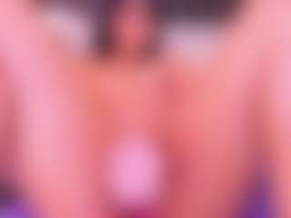 Live cam show with BeccaMathew - Teen (18+) on Camsoda