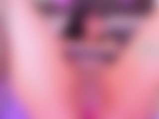 Live cam show with BeccaMathew - Cute on studioflirtlive.com