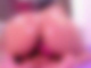 Live cam show with BeccaMathew - Thick on 1on1-livenow