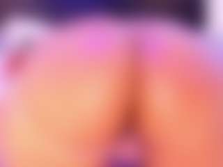 Live cam show with BeccaMathew - Teen (18+) on livesexfox.com