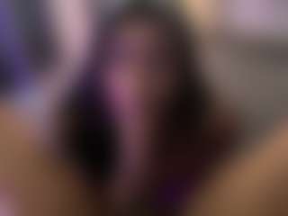 Live cam show with BlackBunnyxxx - Deepthroat on Camsoda