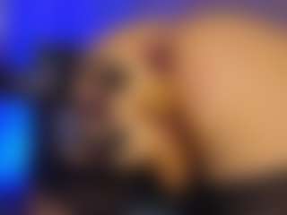 WetPantiess's Live Sex Cam Show