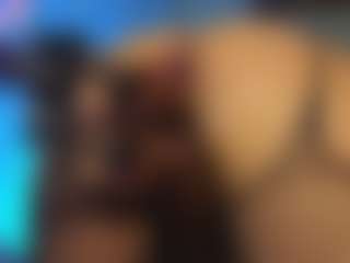 Show di cam dal vivo con WetPantiess - Facial su Camsoda