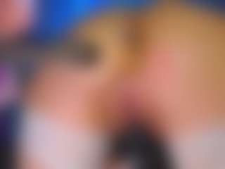 Live cam show with WetPantiess - Fuck Machine on Camsoda