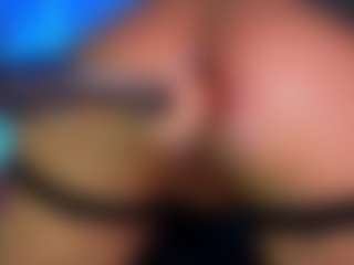 Live cam show with WetPantiess - Double Penetration on TeamSkeetLive