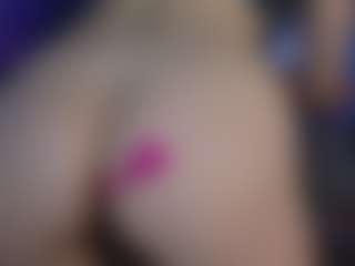 Live cam show with Marrie - BBW on AdultVida.com