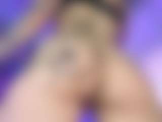Live cam show with Marrie - Smoke on xxxlivecams.org