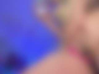Live cam show with Marrie - Bush on Soda Cam