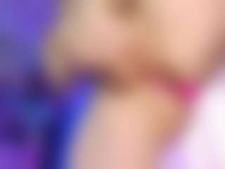 Live cam show with Marrie - Young Adult on Camsoda Late Night