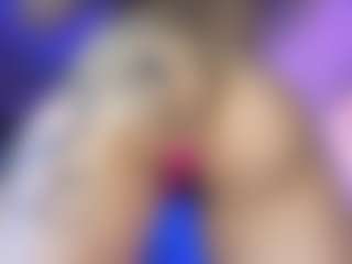 Live cam show with Marrie - Hairy Pussy Teen (18+) on Hubzter Live