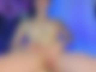 Live cam show with Marrie - Nora on Fling VIP Chat