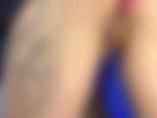 Live cam show with Marrie - Foot Fetish Latina on Strip Flash - Live Sex Shows