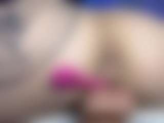 Live cam show with Marrie - Creamy on EXY