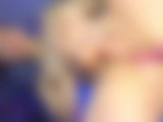 Live cam show with Marrie - Smoking on Camiplay Live