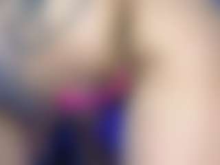 Live cam show with Marrie - Public on TeamSkeetLive