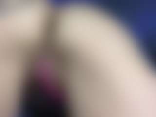 Live cam show with Marrie - Flexible on crypto-cams