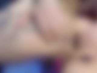 Live cam show with Marrie - Hairy Pussy on camwithhim.com