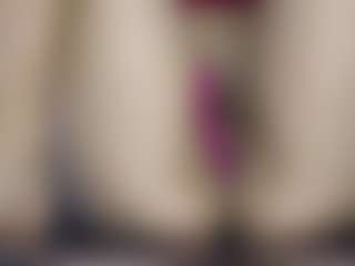 Live cam show with Marrie - Bush on StripNow
