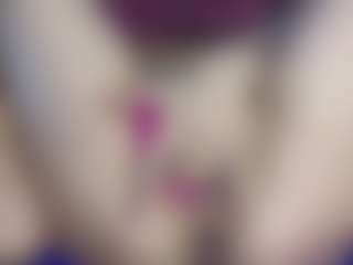 Live cam show with Marrie - Hairy Young Adult on Hubzter Live