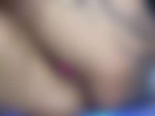 Live cam show with Marrie - Hairy on camwithhim.com